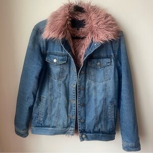 Y2K Denim Jacket with Pink Faux Fur Collar